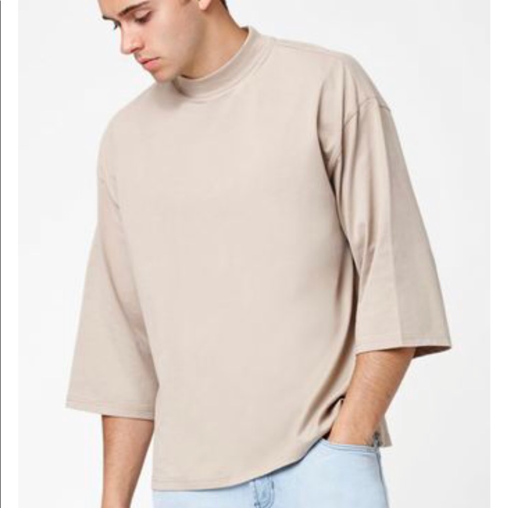 Tan mock collar 3/4 sleeve